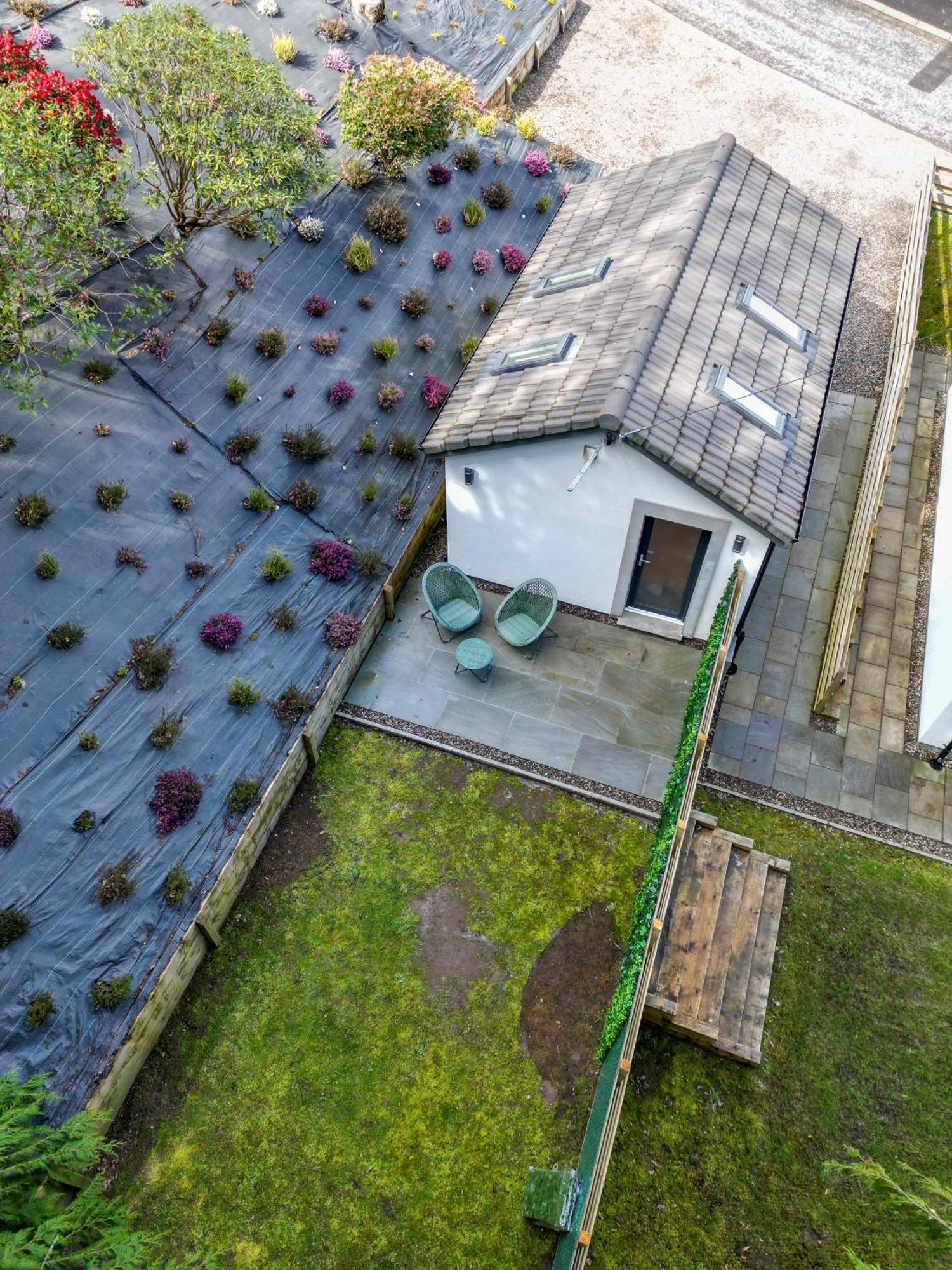 Heather Nook- Luxury Studio In Питлохри Экстерьер фото